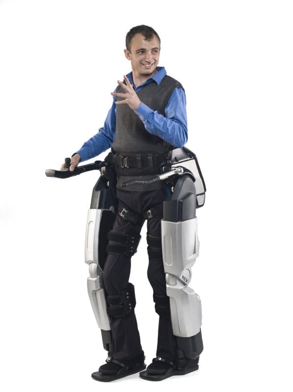 REX Bionics Robotic Exoskeleton Will Help Paraplegics Walk! | Walyou