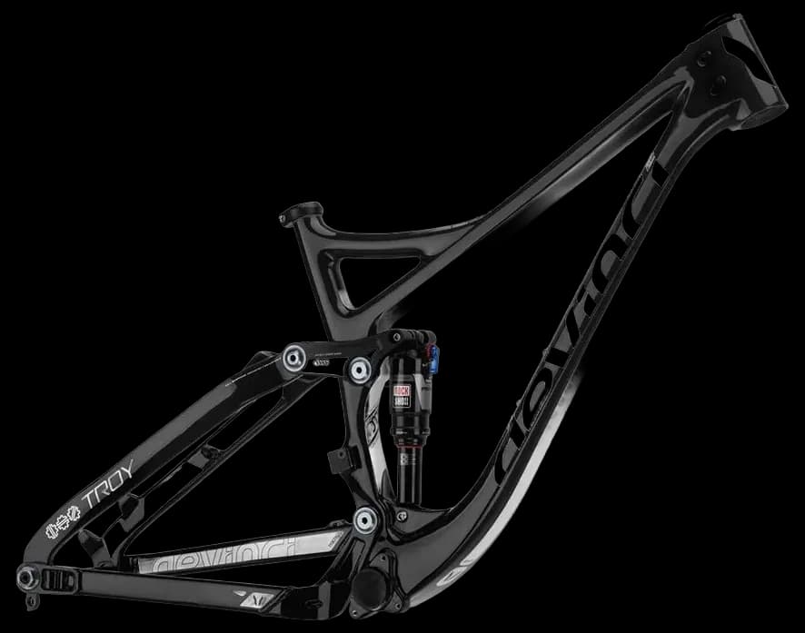 Devinci Troy Carbon (2018) Frame - Reviews, Comparisons, Specs ...