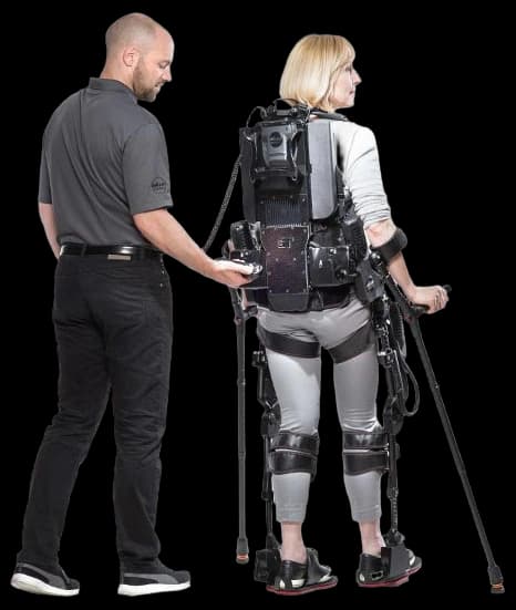 Ekso Bionics - экзоскелет EksoNR