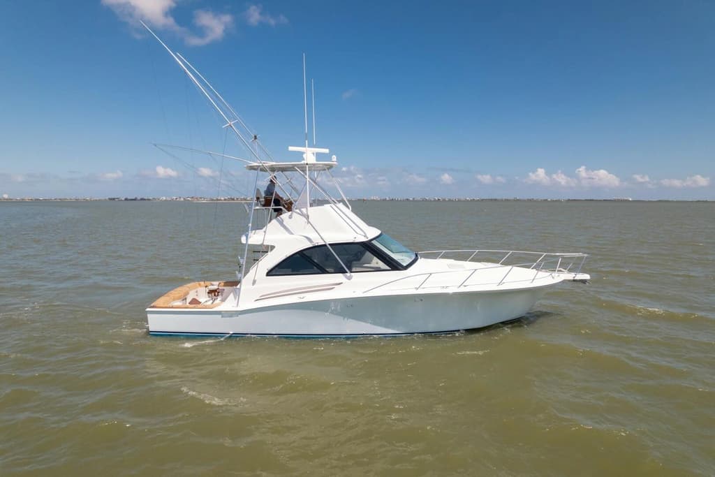 Reely 2018 Hatteras GT45X Flybridge Yacht For Sale in Galveston TX ...