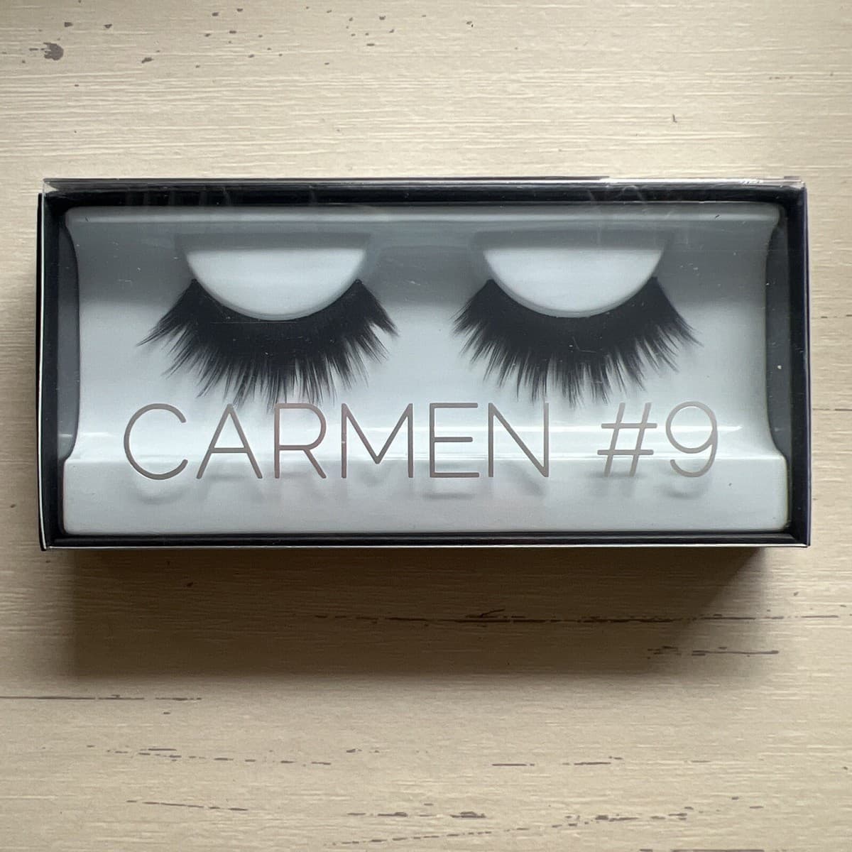 Huda Beauty Classic False Lashes Carmen #9 High Volume Dramatic ...