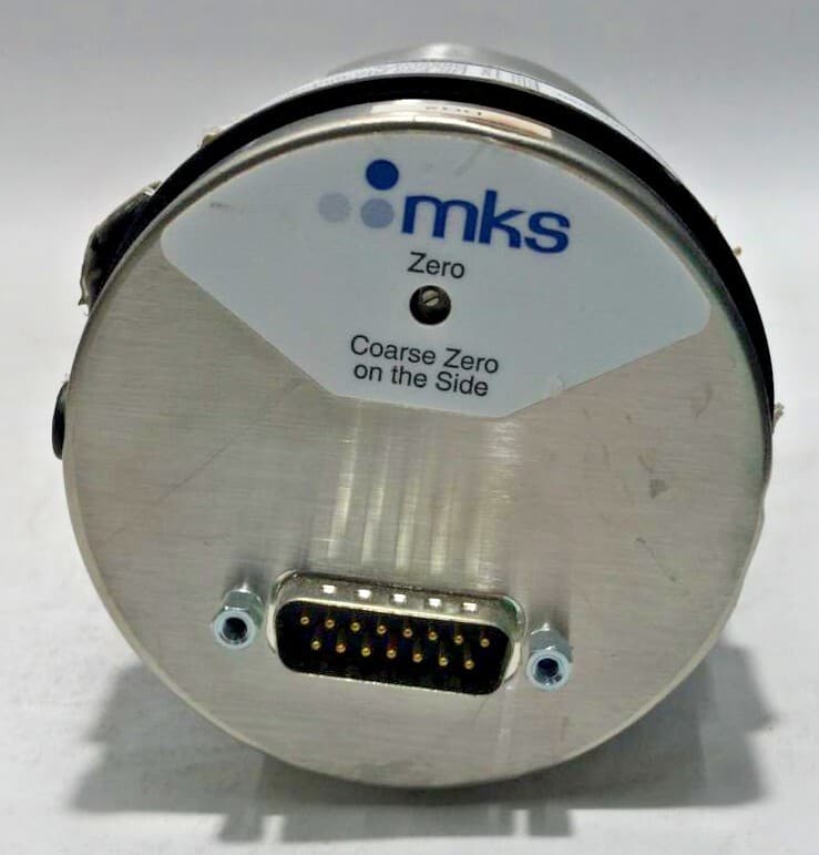 MKS BARATRON CAPACITANCE MANOMETER 627D.1TBD1B / RANGE 13.332 PA SOLD ...