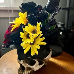 Gothic Skull Centerpiece Skull Floral Goth Skull Flower Pot - Etsy
