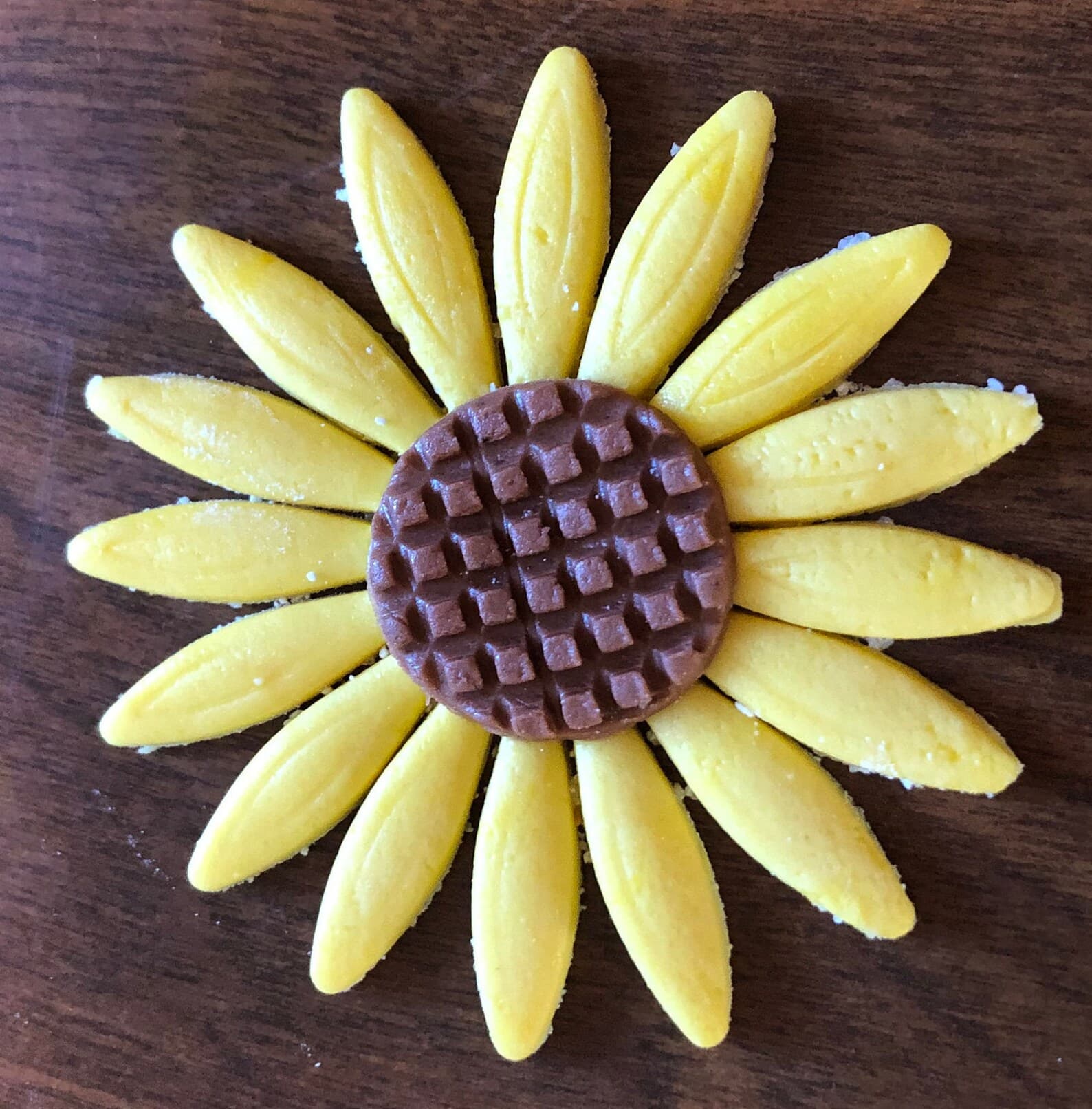 35 Edible Fondant Sunflowers/ Edible Cake Cupcake Sugar | Etsy