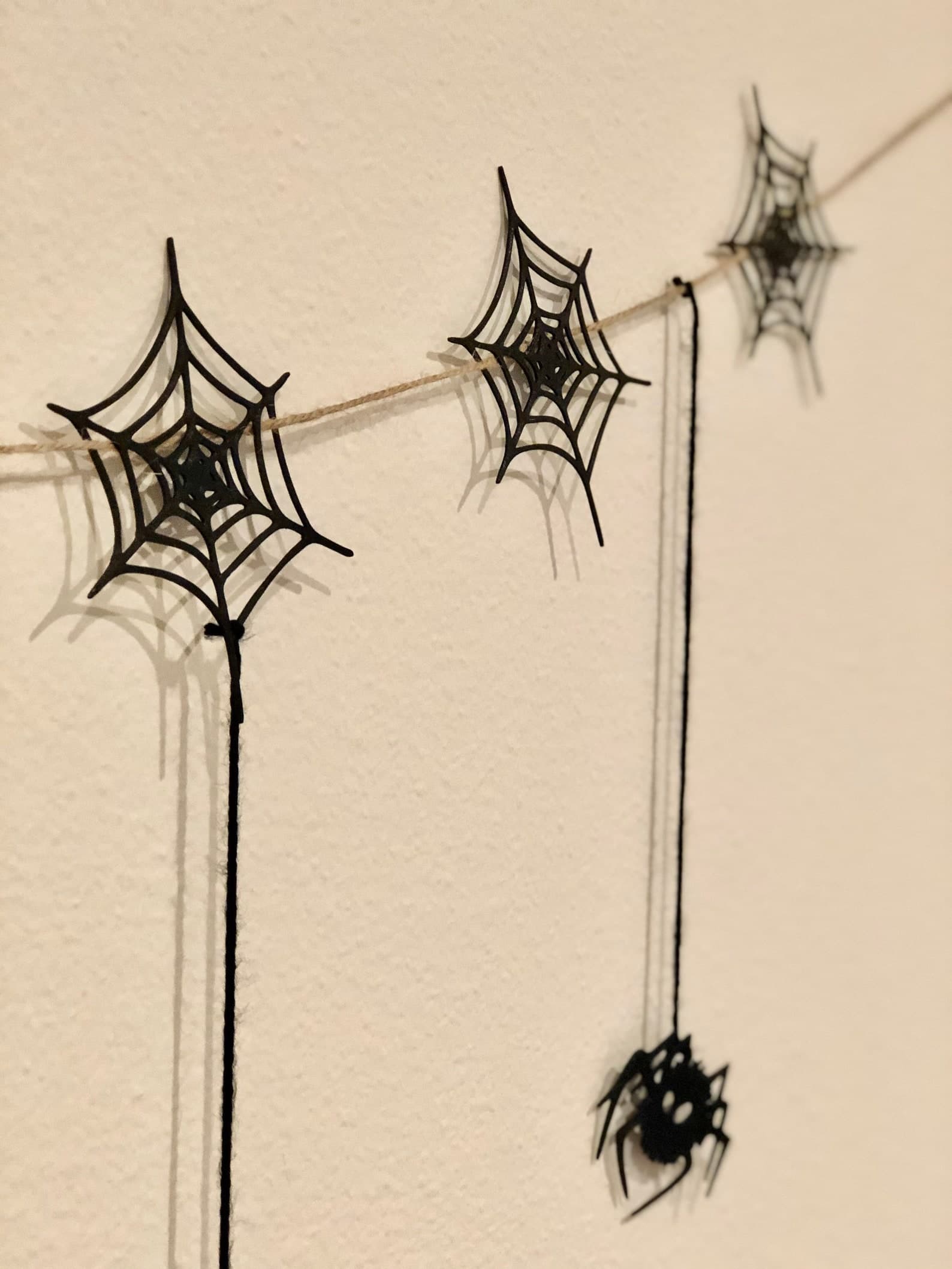 Halloween Garland Spiderweb & Spider Halloween Decor | Etsy