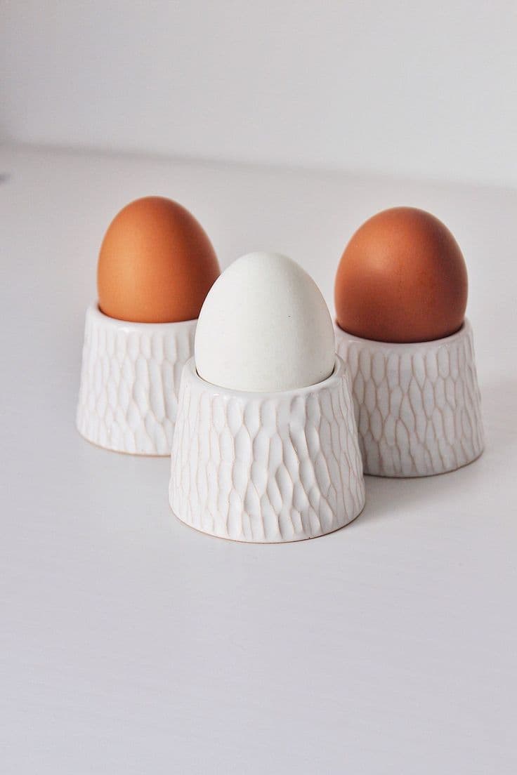 Ceramic egg cup, ceramic egg cup, unique ceramic egg holder ...