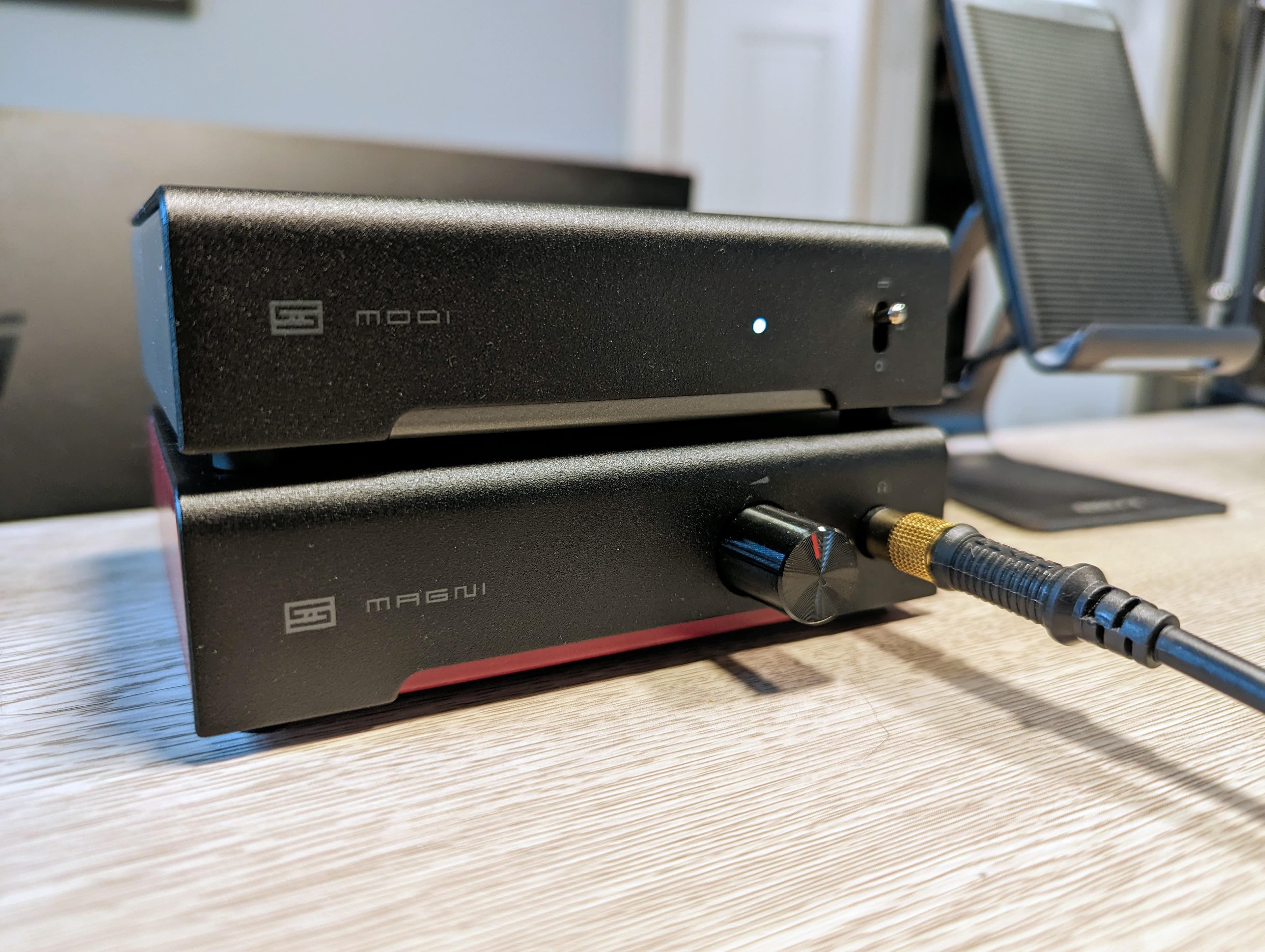 Another Schiit stack! My full DAC/amp journey is below : r/headphones