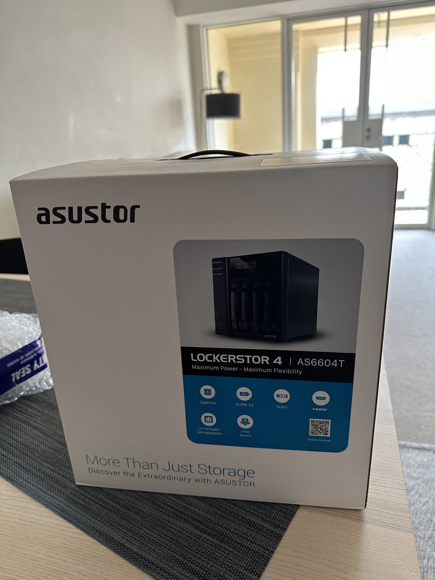 A brief look at my new NAS - The Asustor AS6604T 4-bay NAS ...