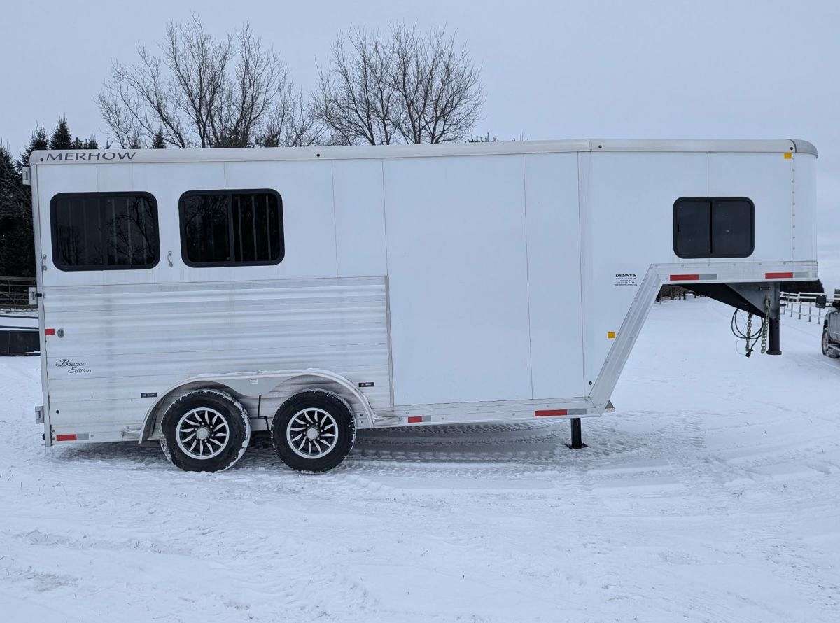 2023 Merhow Bronco 2 horse GN trailer for sale.