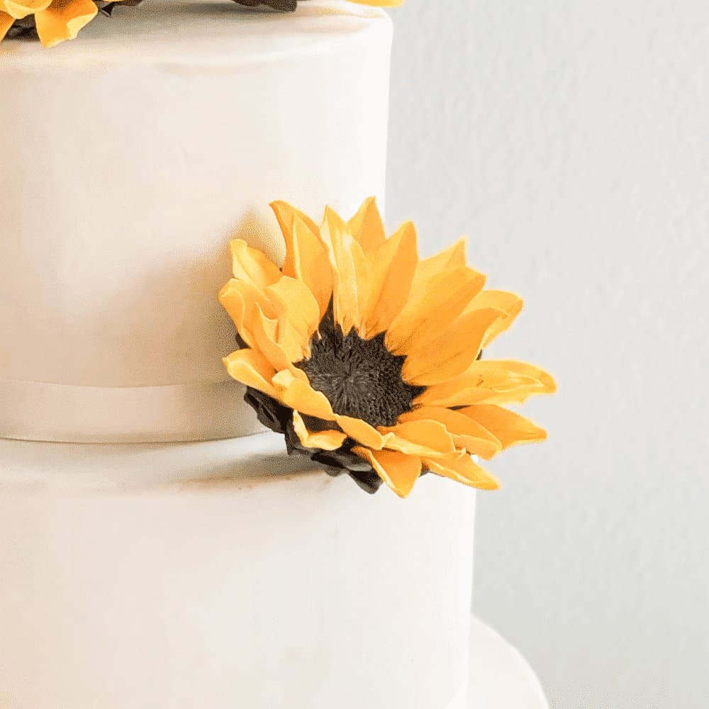 Yellow Sunflowers Edible Sugar Flowers Cake Decorations 200 EDIBLE