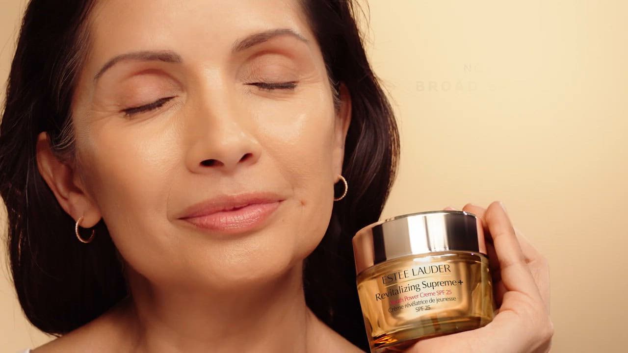 Estée Lauder Revitalizing Supreme+ Global Anti-Aging Cell Power ...