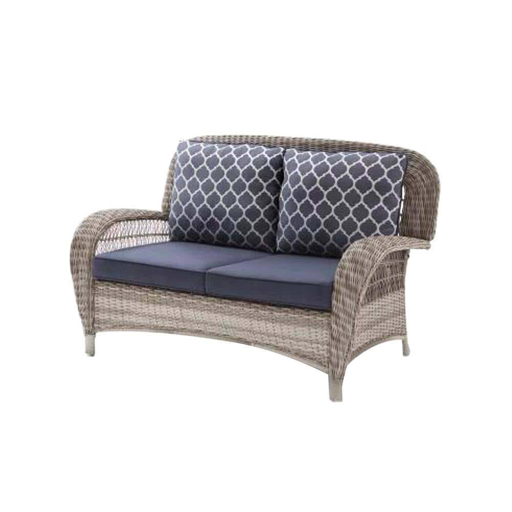 Hampton Bay Beacon Park Gray Wicker Outdoor Patio Loveseat With ...