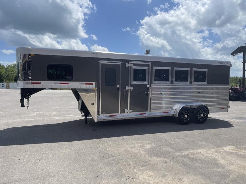 2025 Merhow Trailers 4-Horse Gooseneck Slant Trailer Horse Trailer in ...