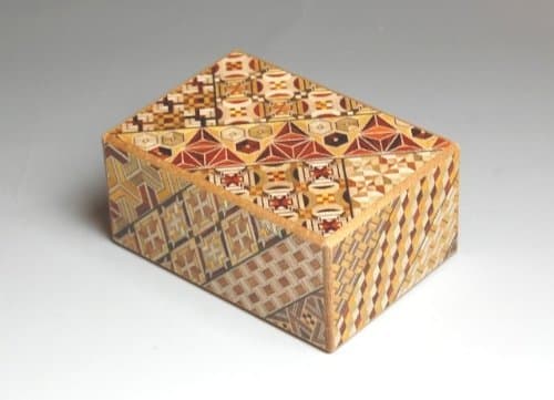 Uncommon Treasures Japanese Yosegi Puzzle Box 4-Sun 14 Moves - Swiftsly