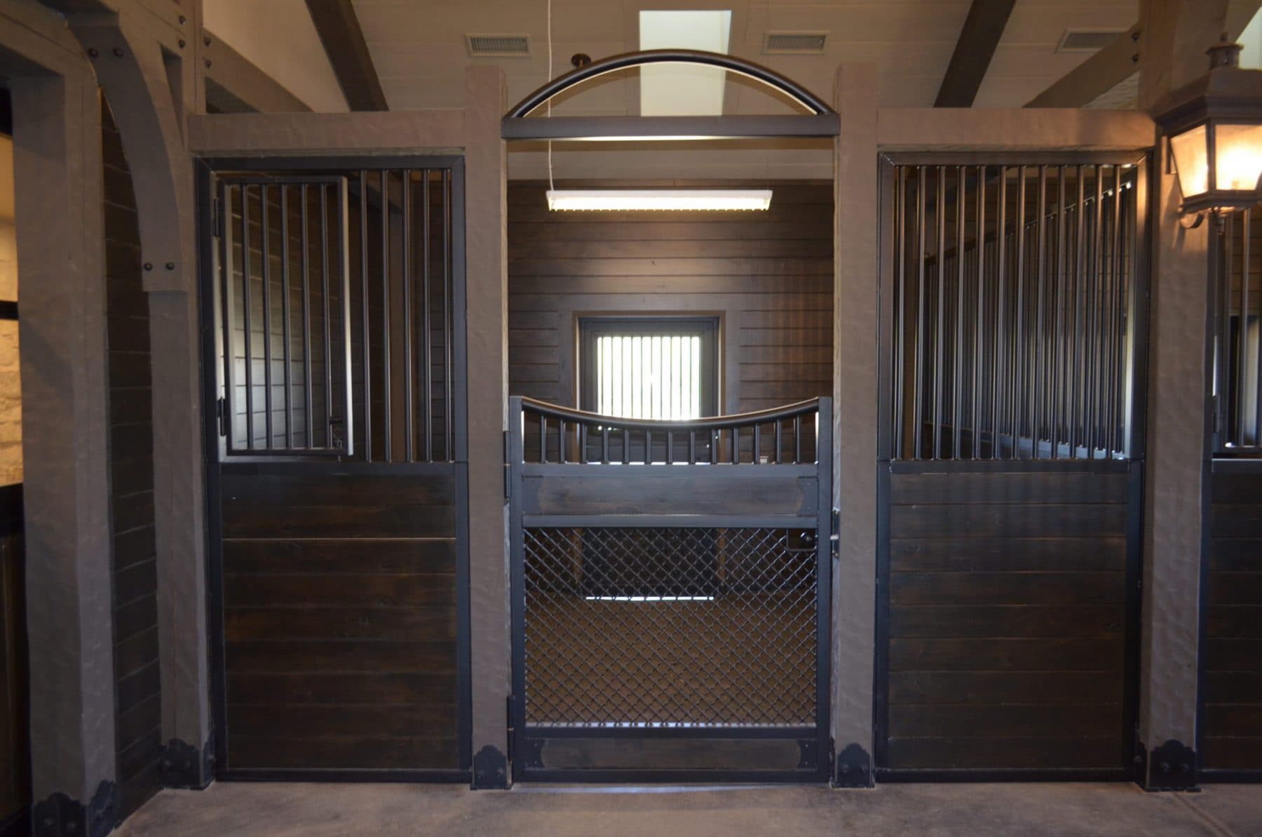 Sliding & Hinged Doors For Horse Stalls - Rockin J Equine
