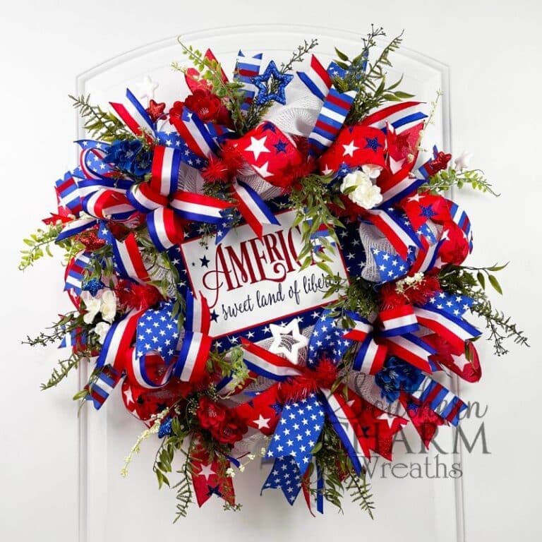 How to Make a Deco Mesh Patriotic Wreath - Southern Charm Wreaths