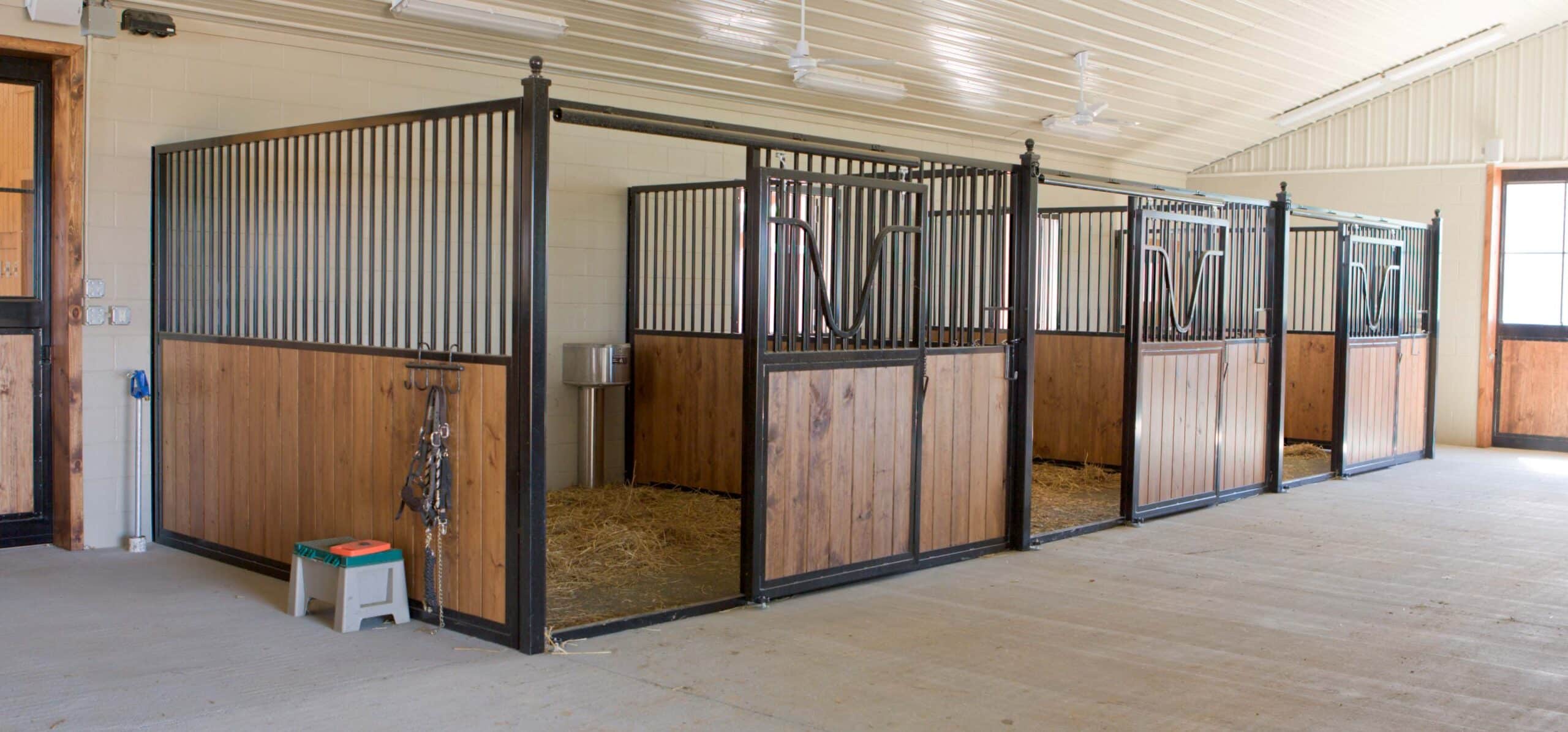 Horse Stall Partitions - Stall Panels | J&E Grill Manufacturing