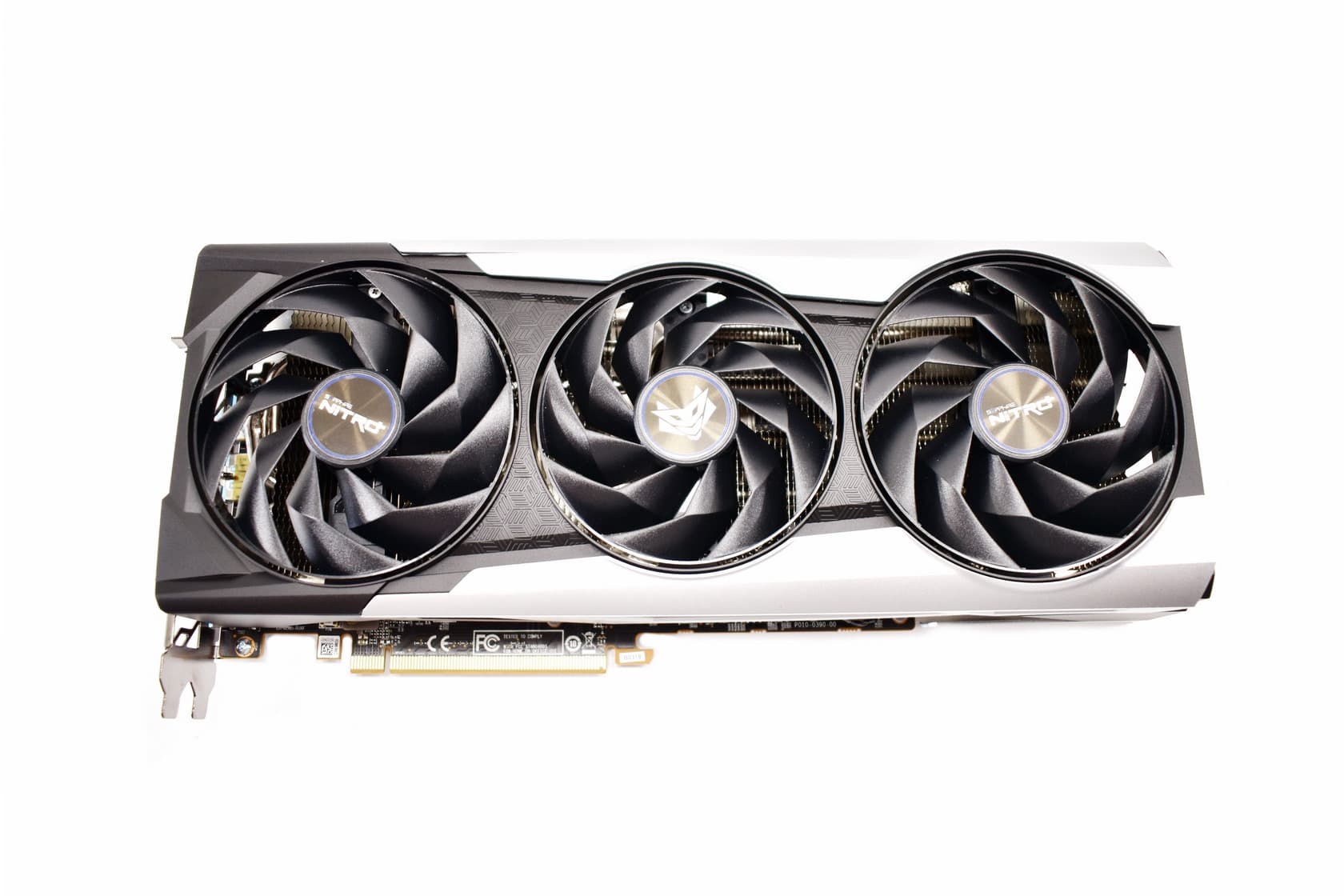 SAPPHIRE NITRO+ AMD Radeon RX 6750 XT 12GB Graphics Card Review